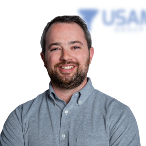 A square-shaped picture of Jordan Pasternak with the USAM Group logo